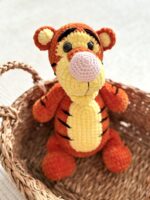Tigger- Winnie the Pooh ve Arkadaşları Büyük Seri